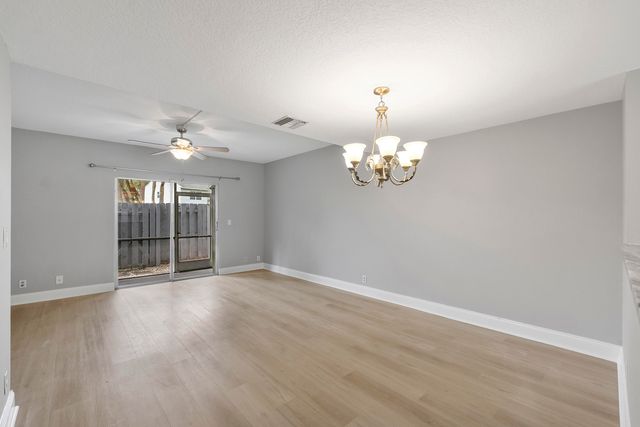 185 SW 3rd Street, Pompano Beach, FL 33060