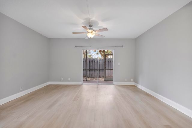 185 SW 3rd Street, Pompano Beach, FL 33060