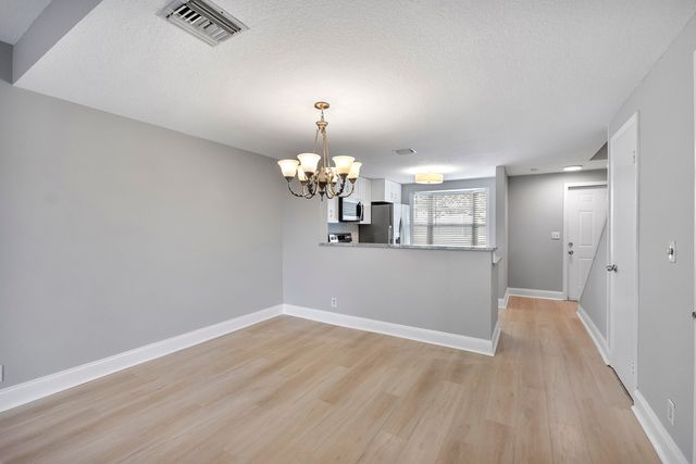 185 SW 3rd Street, Pompano Beach, FL 33060