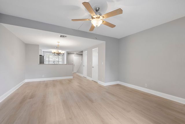 185 SW 3rd Street, Pompano Beach, FL 33060