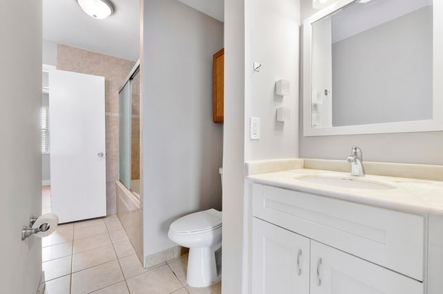 185 SW 3rd Street, Pompano Beach, FL 33060