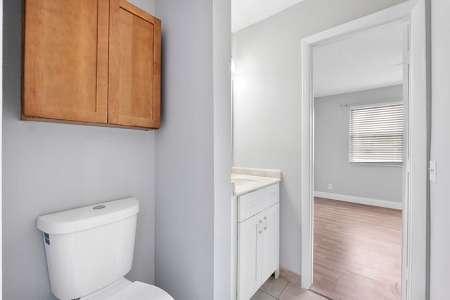 185 SW 3rd Street, Pompano Beach, FL 33060