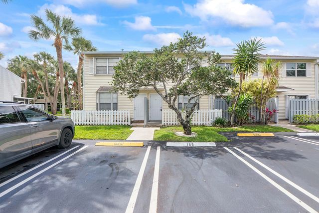 185 SW 3rd Street, Pompano Beach, FL 33060