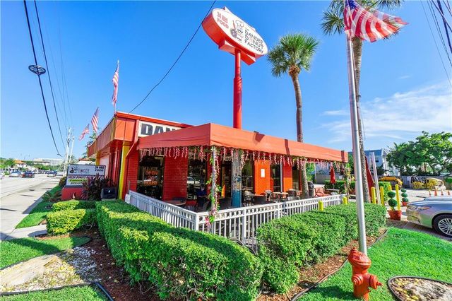 185 SW 3rd Street, Pompano Beach, FL 33060