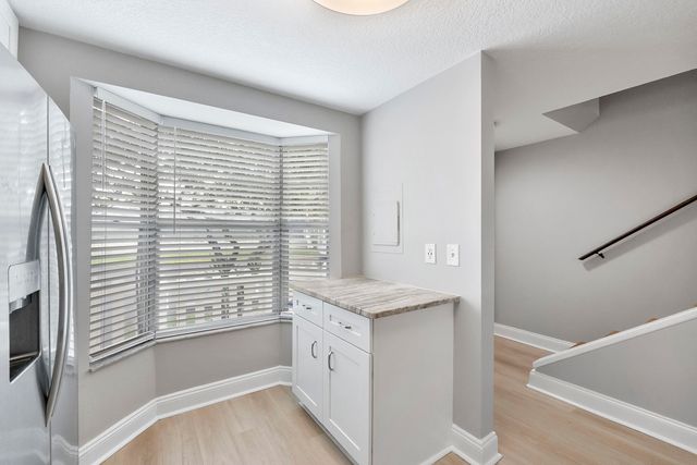 185 SW 3rd Street, Pompano Beach, FL 33060