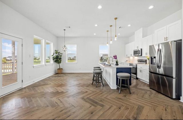 23107 Miramar Circle, Galveston, TX 77554