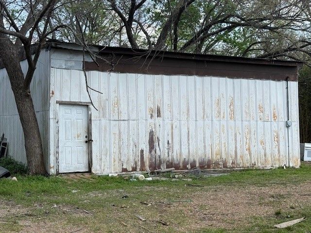 950 W Bonham Avenue, Cooper, TX 75432