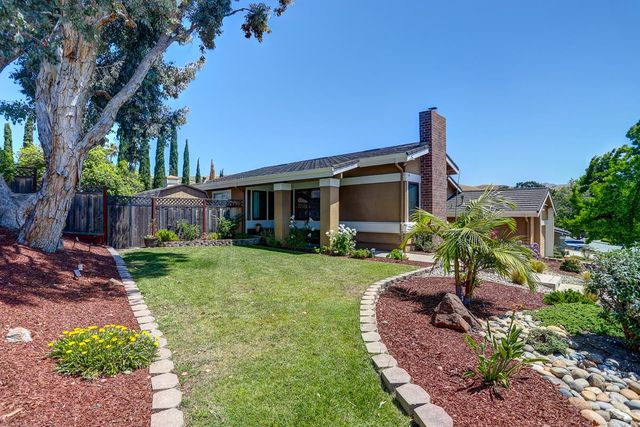 473 Archglen Way, San Jose, CA 95111
