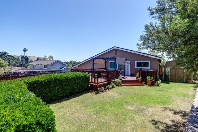 473 Archglen Way, San Jose, CA 95111