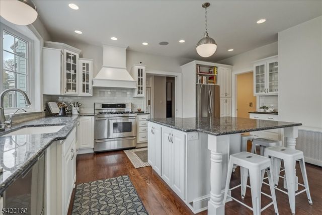 206 Montrose Ave, South Orange Village Twp., NJ 07079