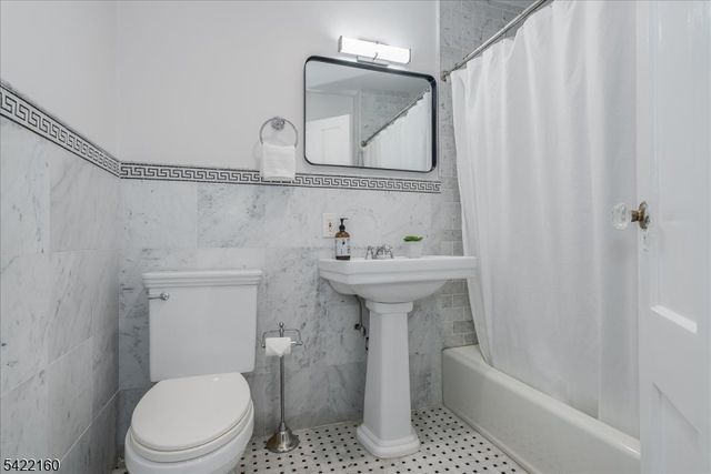 206 Montrose Ave, South Orange Village Twp., NJ 07079