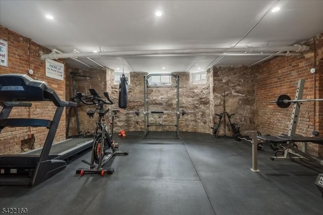 206 Montrose Ave, South Orange Village Twp., NJ 07079