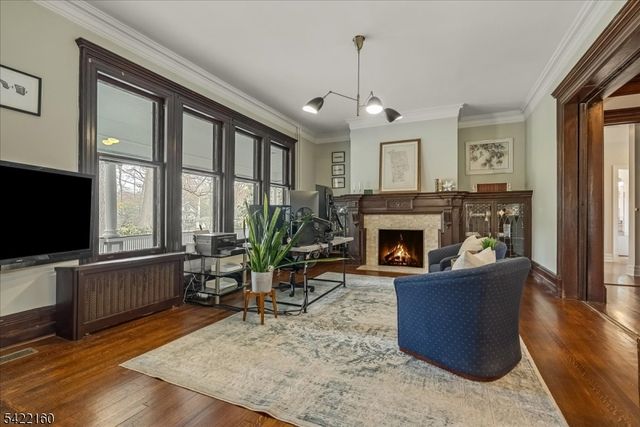 206 Montrose Ave, South Orange Village Twp., NJ 07079