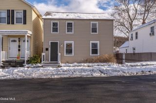 594 6th Avenue, Troy, NY 12182