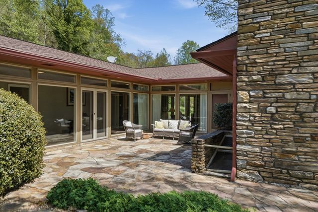 6203 Airport Road, Andrews, NC 28901