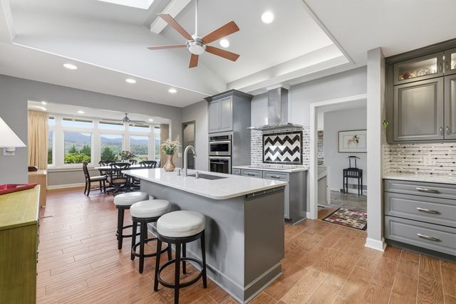 6203 Airport Road, Andrews, NC 28901