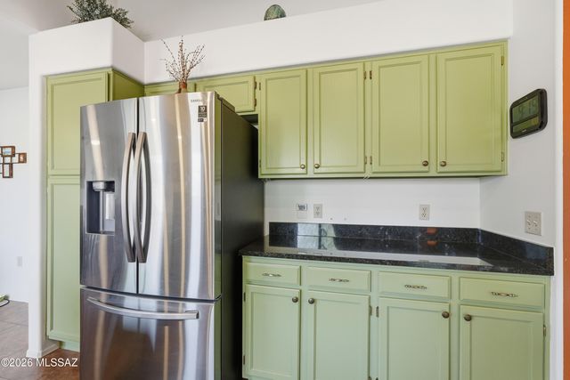 4130 S Via De Febrero, Green Valley, AZ 85622