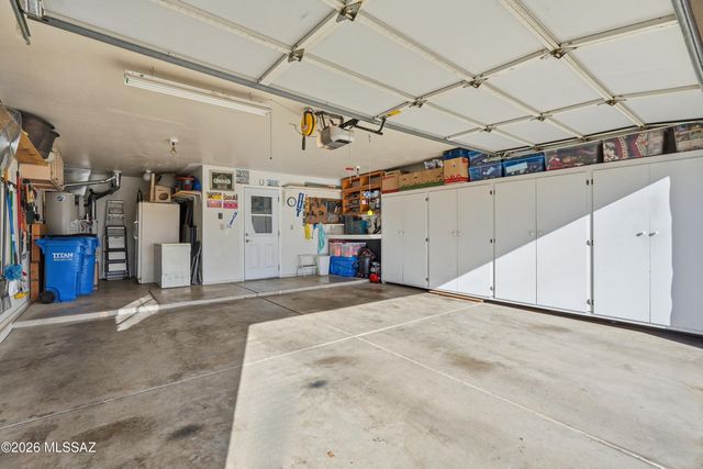 4130 S Via De Febrero, Green Valley, AZ 85622