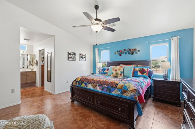 4130 S Via De Febrero, Green Valley, AZ 85622