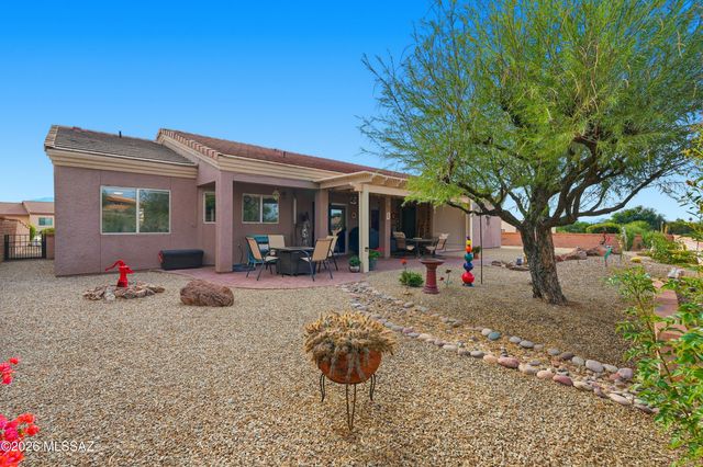 4130 S Via De Febrero, Green Valley, AZ 85622