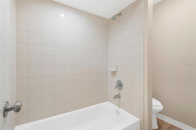 3206 SHADY GLEN CIRCLE, Tampa, FL 33618