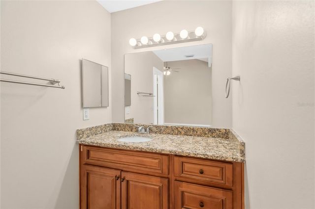 3206 SHADY GLEN CIRCLE, Tampa, FL 33618