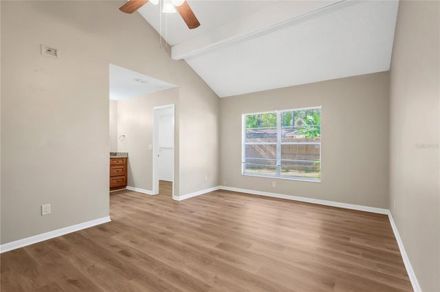 3206 SHADY GLEN CIRCLE, Tampa, FL 33618