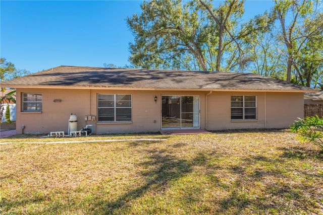 3206 SHADY GLEN CIRCLE, Tampa, FL 33618