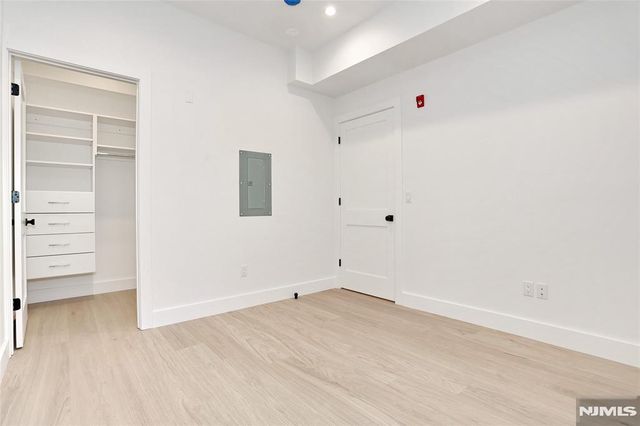 45 E Palisade Avenue 1A, Englewood, NJ 07631
