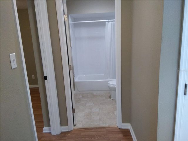 910 9TH AVENUE SW, Largo, FL 33770