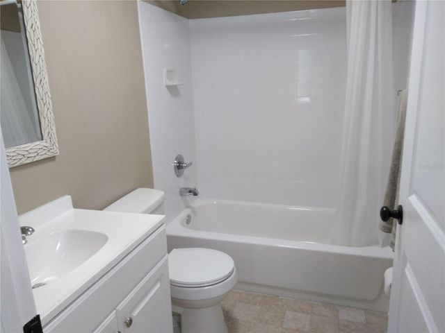 910 9TH AVENUE SW, Largo, FL 33770