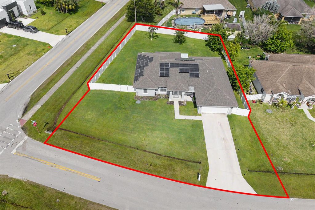 2094 SW CAPEADOR Street, Port St. Lucie, FL 34953