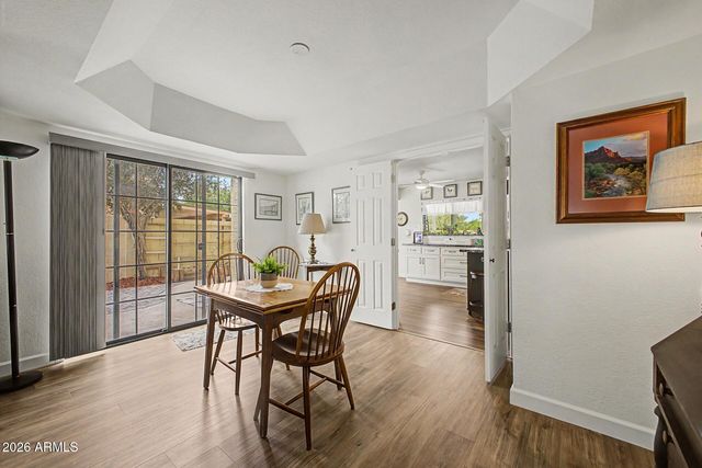 8421 S KENWOOD Lane, Tempe, AZ 85284