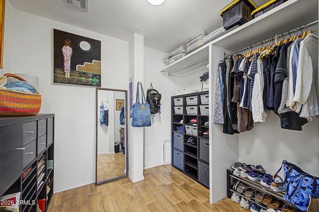 8421 S KENWOOD Lane, Tempe, AZ 85284