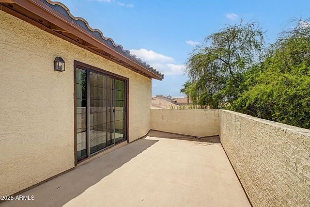 8421 S KENWOOD Lane, Tempe, AZ 85284