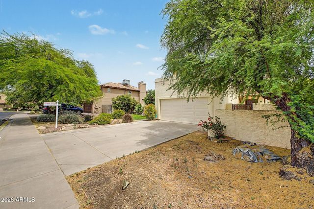 8421 S KENWOOD Lane, Tempe, AZ 85284