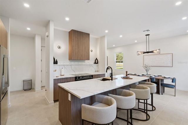 323 SKYFIELD COURT, Lady Lake, FL 32159