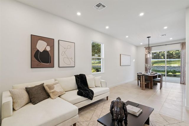 323 SKYFIELD COURT, Lady Lake, FL 32159