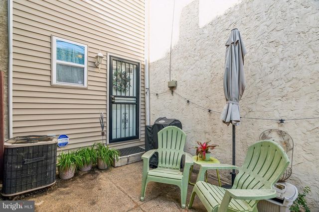 419 E FLORA ST, Philadelphia, PA 19125
