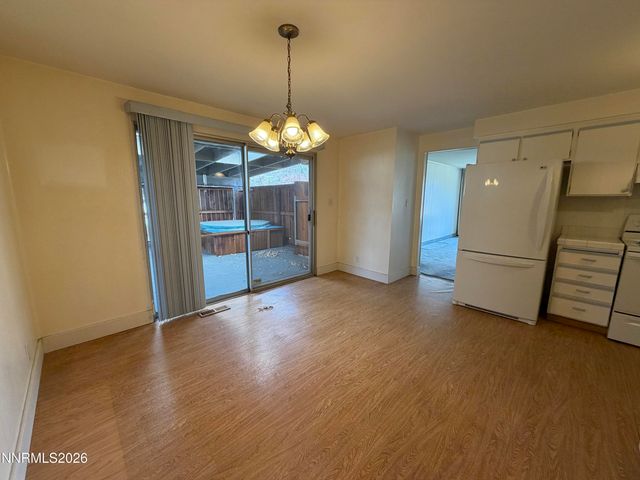 960 Cherry Tree Drive 1, Sparks, NV 89434