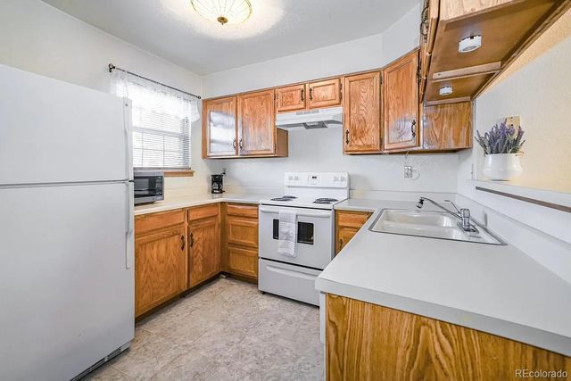 8280 S Fillmore Way, Centennial, CO 80122