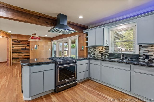 5414 S Madison Avenue, Tulsa, OK 74105