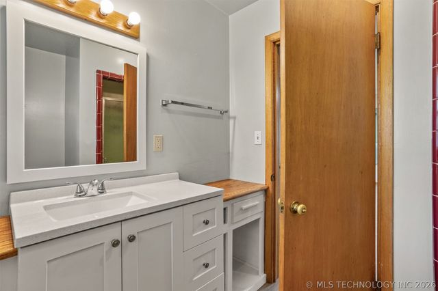 5414 S Madison Avenue, Tulsa, OK 74105