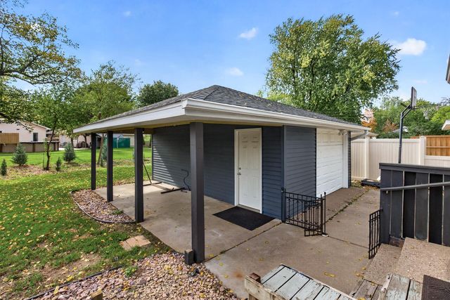 1636 14th Avenue, Saint Paul Park, MN 55071
