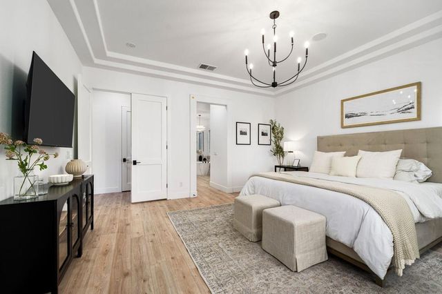 33 Calle La Reina, Rancho Mirage, CA 92270