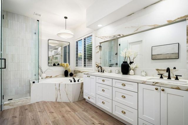 33 Calle La Reina, Rancho Mirage, CA 92270