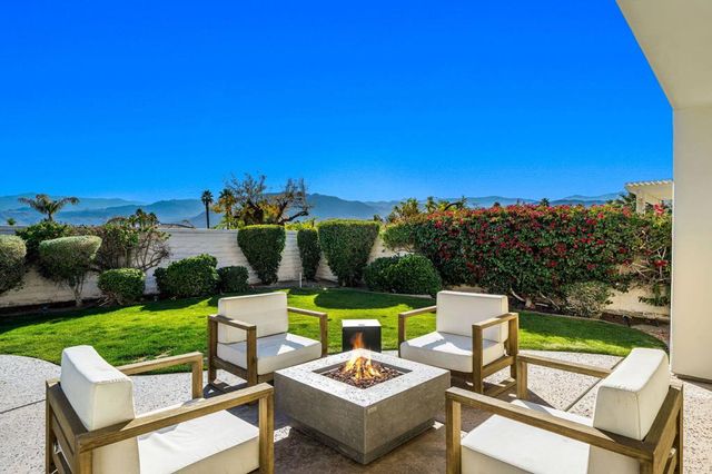 33 Calle La Reina, Rancho Mirage, CA 92270