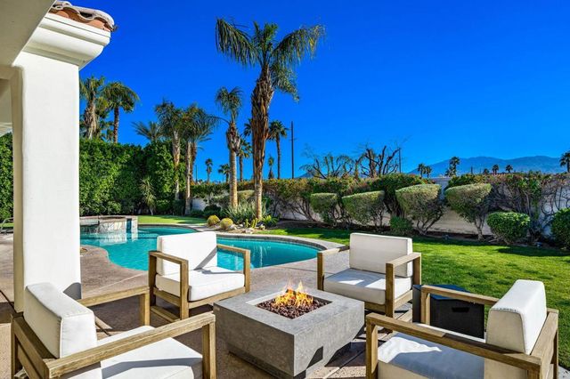 33 Calle La Reina, Rancho Mirage, CA 92270
