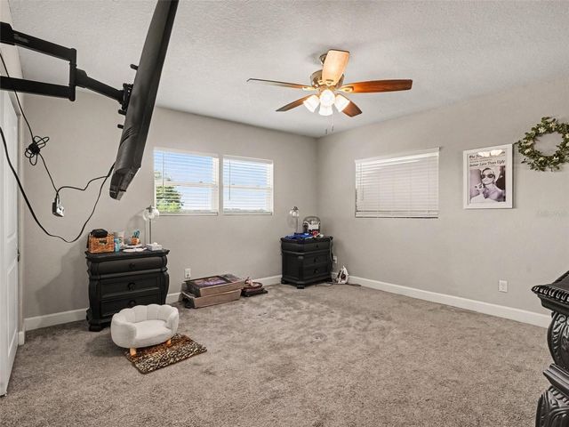705 LAKE ADA BOULEVARD, Dundee, FL 33838