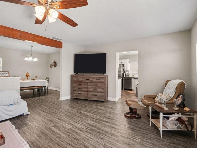 705 LAKE ADA BOULEVARD, Dundee, FL 33838